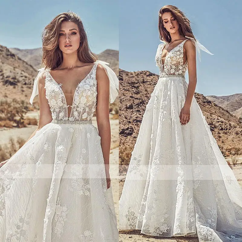 backless tulle wedding dress