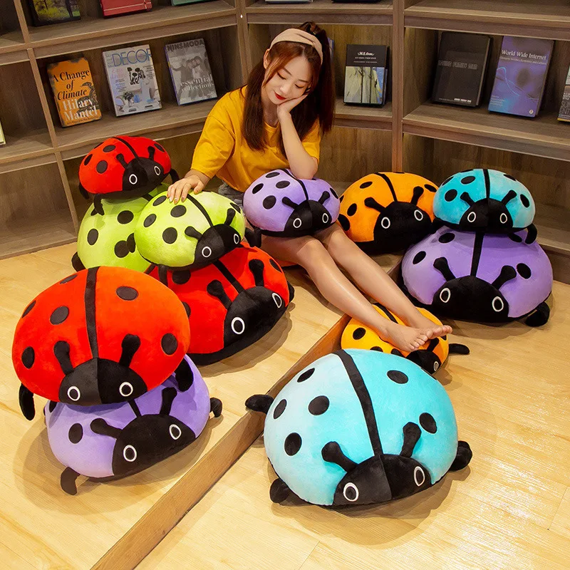 

Novel and cute beetle, ladybug, ladybug plush toy, same style for men and women