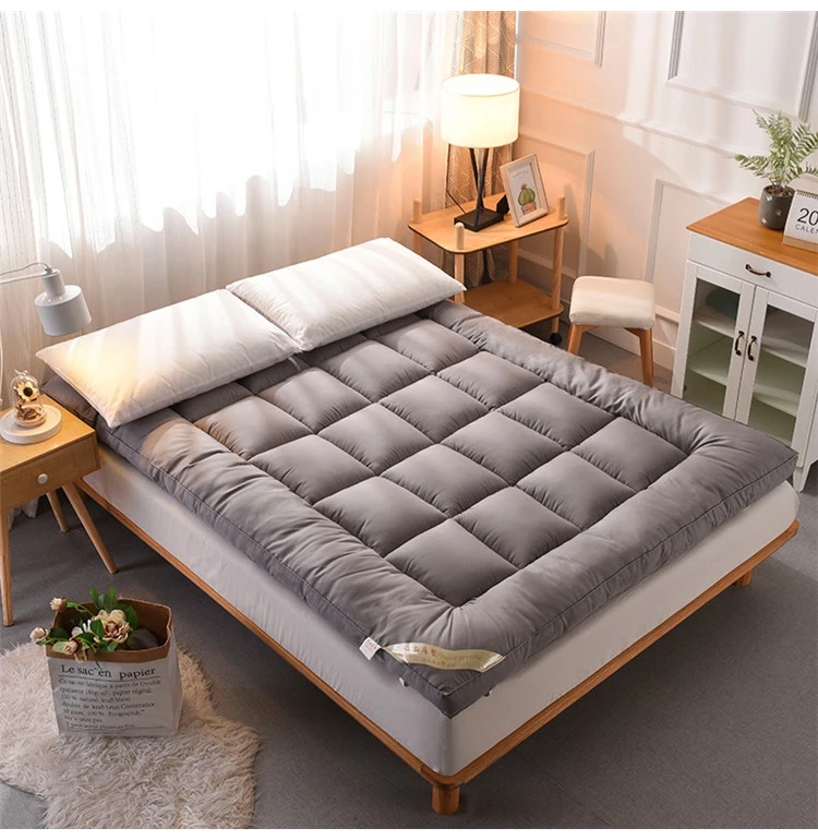 Description Picture 4 of itemLuxury Thicken warm soft comfortable Mattress Foldable student dormitory single double Mattresses Cover King Queen Twin Size