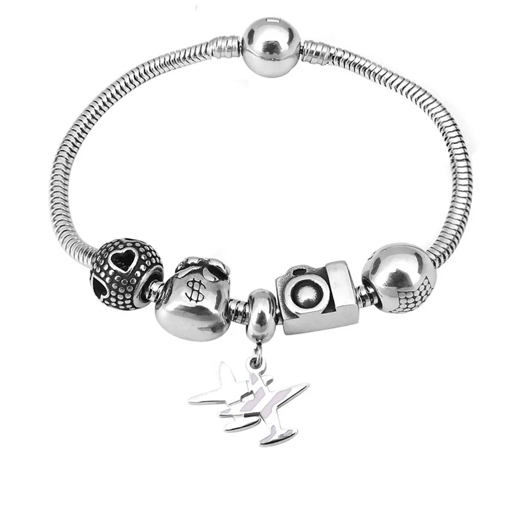 11421180551_144103729