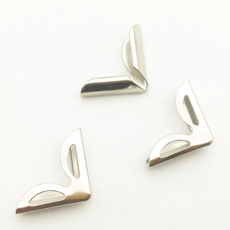 100PCS/Lot 16X16X4mm Silver Metal Book Corners For Photo Albums Menus Folders DIY Scrapbooking Decor Corner Protectors WD0279