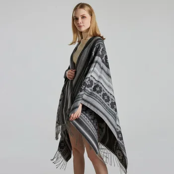 

Winter new trend casual ladies jacquard shawl European and American street fashion split thick cloak to keep warm outside