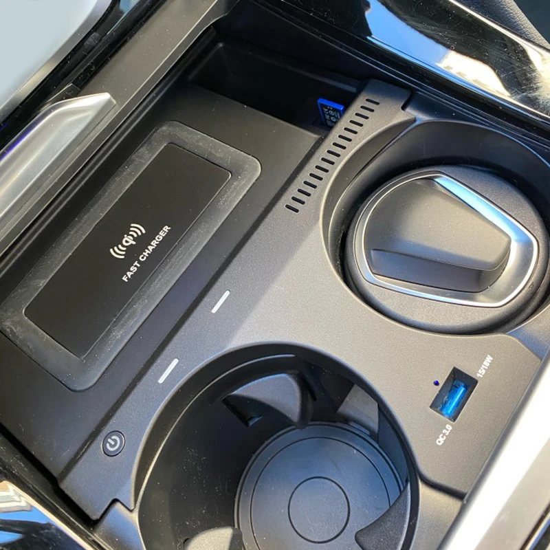西日本産 bmw X3 X4 G01 G02 2018 2019 2020 2021 車 ワイヤレス充電器