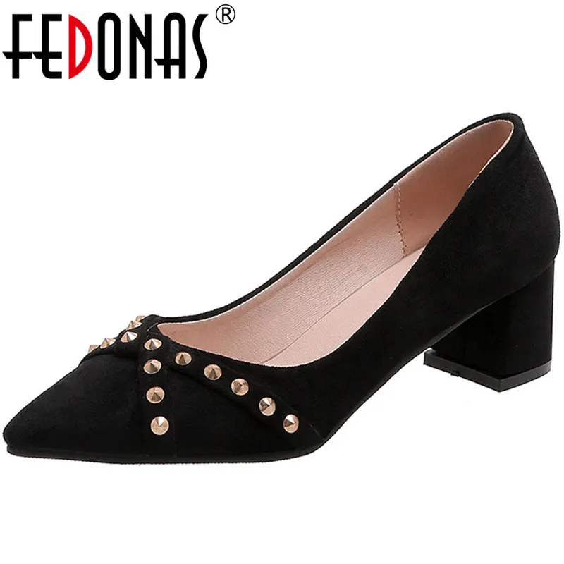 

FEDONAS Classic Design Women Consice Suede Leather Point Toe Shoes Thick Heels Night Club New Rivets Decoration Shoes Woman
