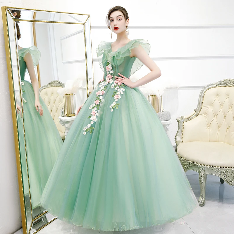 Quinceanera Dress New Elegant V-neck Party Prom Ball Gown Sweet Flower Vintage Quinceanera Dresses Plus Size Customized
