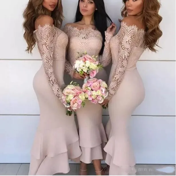 

Long Sleeves Hi-Lo Ruffles Satin Wedding Party Gowns Formal Gowns Off Shoulder 2018 Cheap Lace Mermaid Bridesmaid Dresses