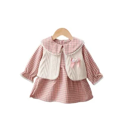 Ensemble de vêtements pour bébé fille, 2 pièces/ensemble, gilet et robe à carreaux, tenue décontractée pour enfant en bas âge, survêtement mignon, nouvelle collection automne 