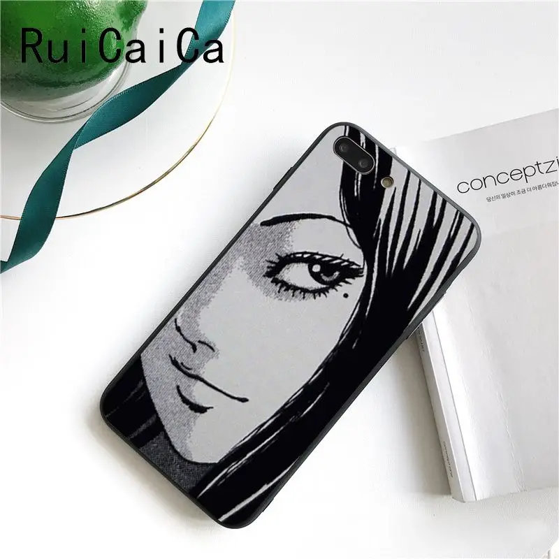 Japanese horror comic Tomie Custom eyes