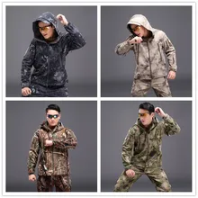 Камуфляжной расцветки с капюшоном, военные, армейские, Охотничьи Куртки из искусственной кожи PU Акула Для мужчин Теплая Охотничья Одежда питоновый узор Водонепроницаемый 8 цветов