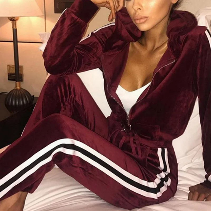 

LOOZYKIT Women Set Sportswear Autumn Winter Warm Velvet Tracksuit Two Piece Set Stripe Sweatshirt Pant Sweat Suit Home Clothing