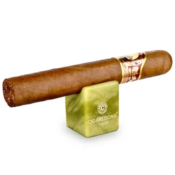 

Cigar holder jade large-caliber cigar slot exquisite portable cigar holder accessories creative ashtray mini ashtray