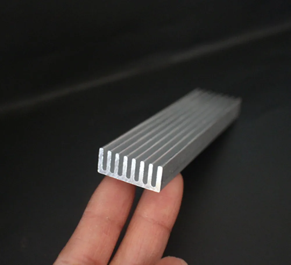 Description Picture 4 of itemAluminium Radiating Fin Cooling Heatsink 100*25*10MM for LED Power Transistor Electrical Radiator Chip