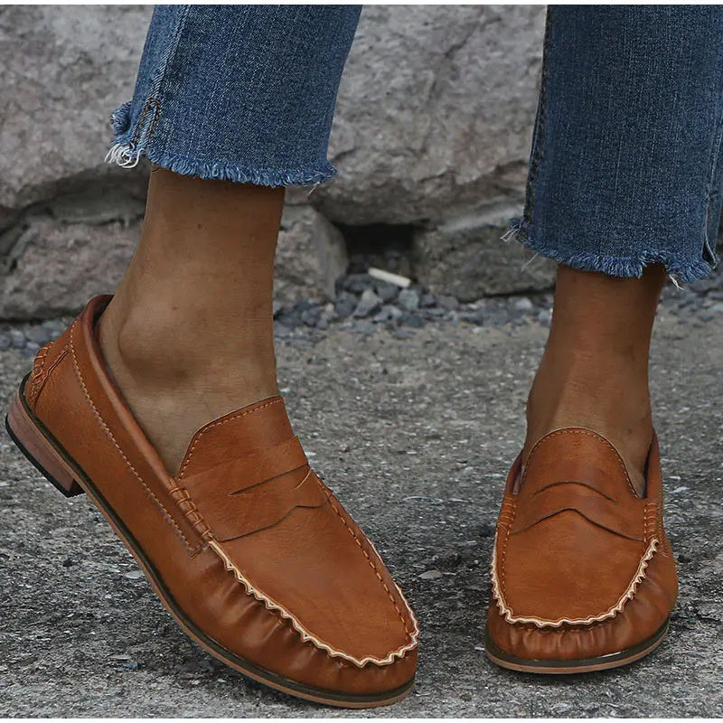 Осенние женские винтажные повседневные кроссовки из искусственной кожи; женская обувь без шнуровки; прошитая Женская однотонная обувь на плоской платформе; Женская прогулочная обувь; Размеры 35-43