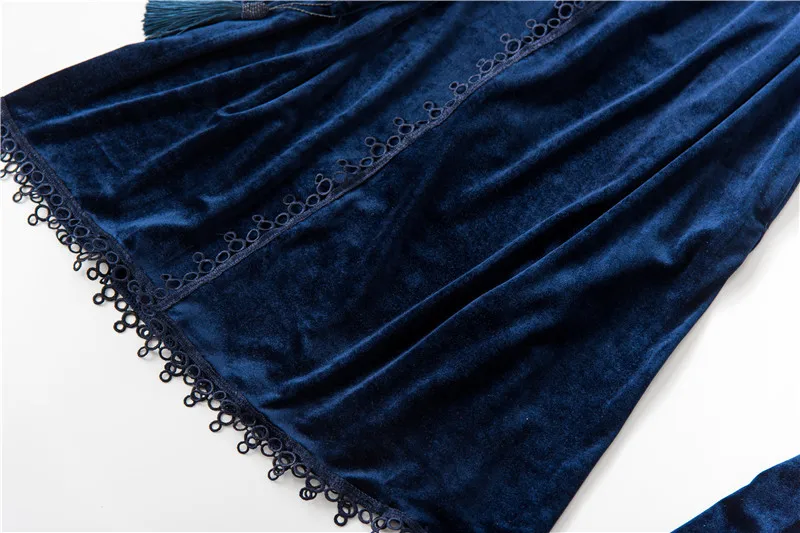 11962559603_1992033555