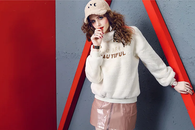 Winter Woman Pullovers Coat Rabbit Velvet New Imitation Rabbits Fur Embroidered Plus size Loose Thick Fleece Womans Coats