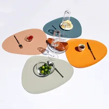2/3/4 pces do lugar esteira dos utensílios de mesa almofada placemat esteira de mesa de isolamento térmico couro do plutônio placemats tigela coaster cozinha antiderrapante