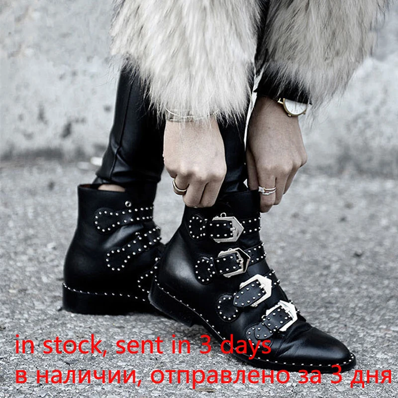 

2020 Rivets Faux Leather Booties Buckle Straps Thick Heel Black Ankle Women Boots Studded Decorated Woman Boots Motorcycle