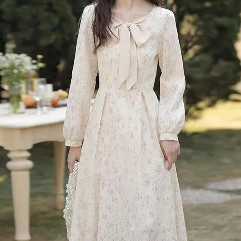 

Korean Autumn Women's Dress 2021 Scarf Collar Bowknot Long Sleeve Floral Dress Mid-length Women's Dress