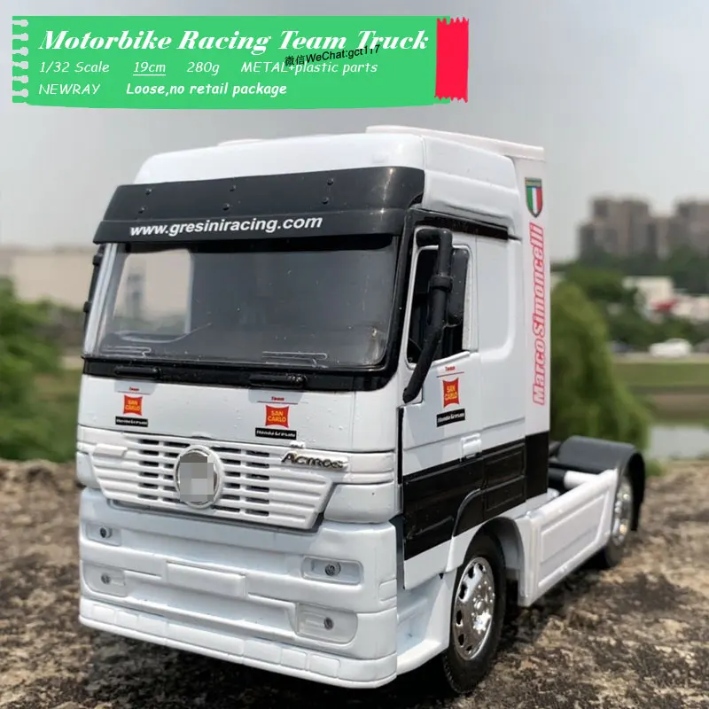 racing team truck (3)