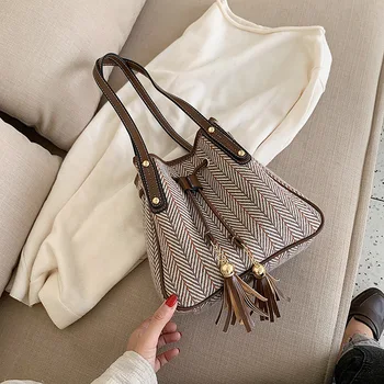

Brand Originality Design Women Girls small bag women's bag 2019 new fashion Joker shoulder Messenger bag casual retro saddle bag