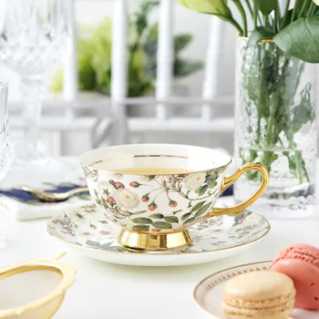 

Bone China European Espresso Cups Traditional Chinese Porcelain Tea Cup White Tea Cup and Saucer High Quality Teacup New MM60BYD