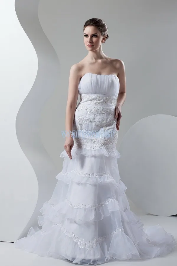 

tiered 2017 new design hot seller custommade organza ruffles beading bridal gown train white/ivory mermaid wedding dress brides