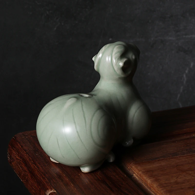 Ceramic Celadon Sheep Shaped Water Pot Chinese Porcelain Teaset Beauty and the Beast Home Office Decoration