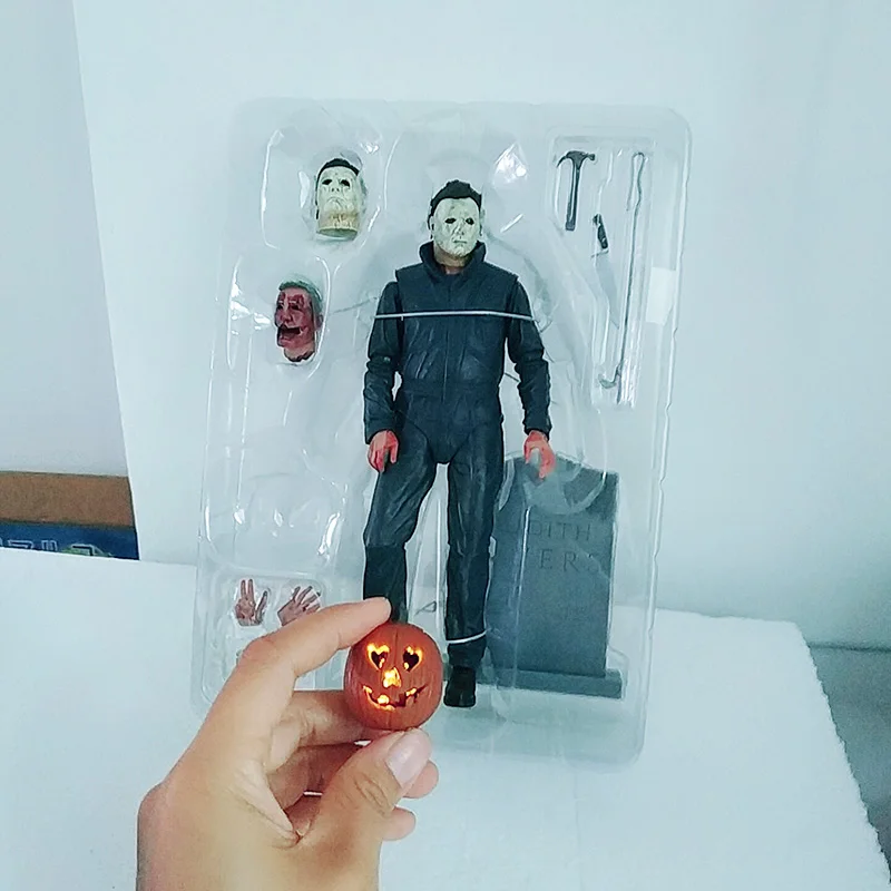 Abóbora com Luz Figura de Ação Modelo para Crianças Presente do Dia das Bruxas Original Neca Final Michael Myers Led Halloween 18cm 10 modelo para crianças presente do dia das bruxas