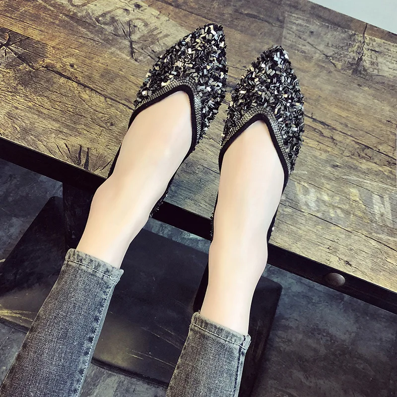 

2019 Summer New Style Korean-style Shoes Women's Pointed Toe Flat Heel Low-Cut Sequin Man-made Diamond Large Size Grandma WOMEN'