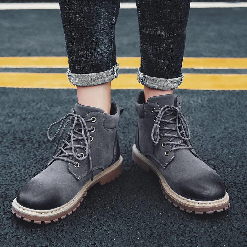 Winter Men Boots Classic Outdoor Ankle Boots Male Lace Up Anti-slip Booties Martin Shoes Vintage British Military Combat Boots