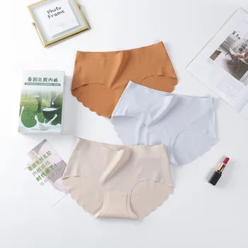 

New Thailand natural women's underwear latex bottom anti-bacterial ice silk naked ammonia active traceless underwear women's