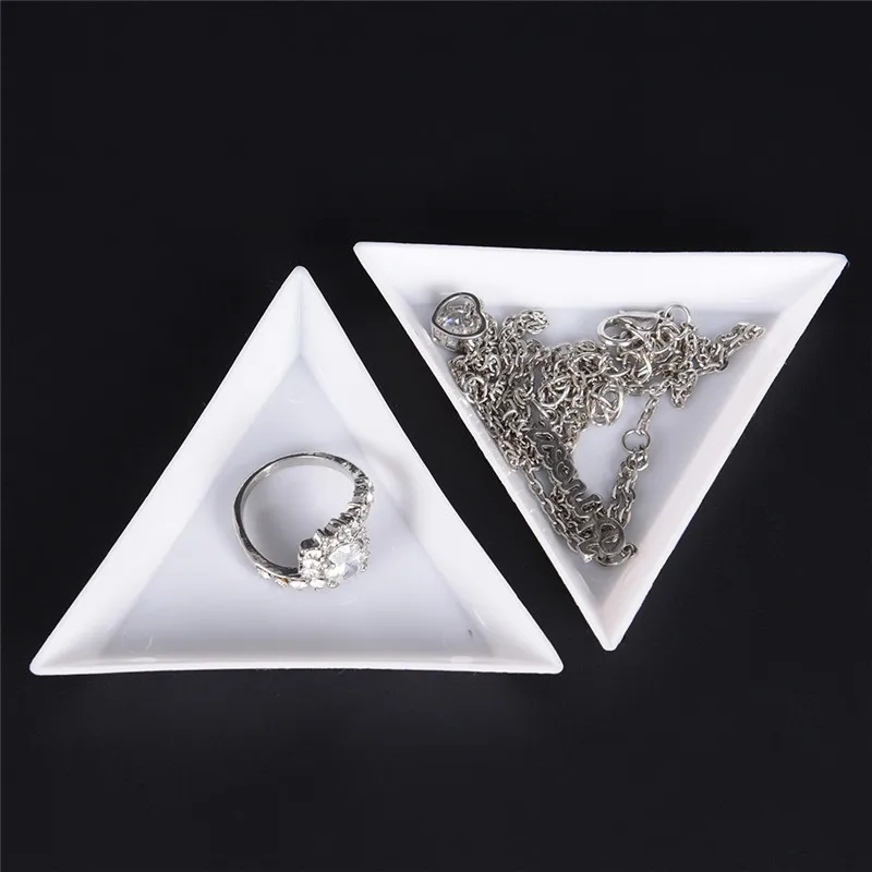 10Pcs/lot White Containers For Beads Display Plastic Tray Packaging Environmental PP Triangle Plate For Jewelry Beads Organizer