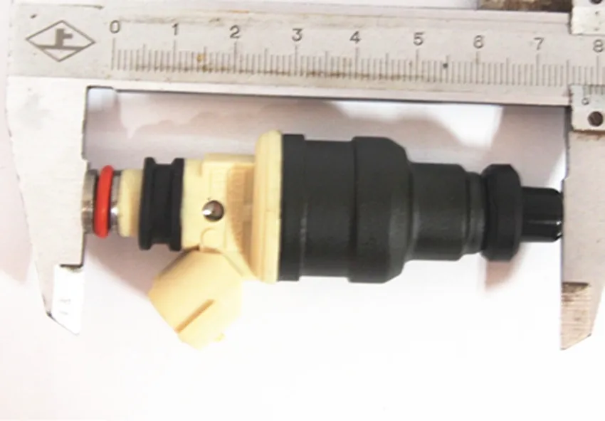 

Petrol Gas Fuel Injector INP-470 / 15710-58B00 Fits For Suzuki 92-98 Sidekick X-90 96-98 1.6L