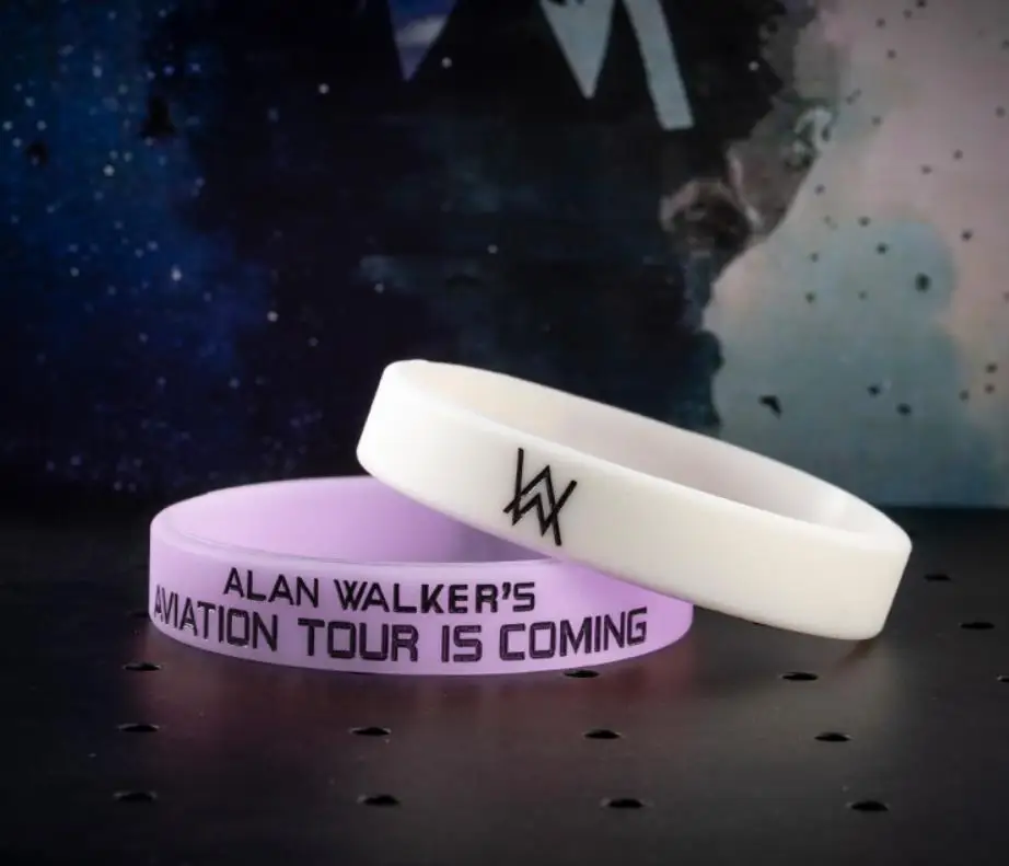 100 шт Alan Walker силиконовый браслет для любителей музыки, светящийся ремешок на запястье