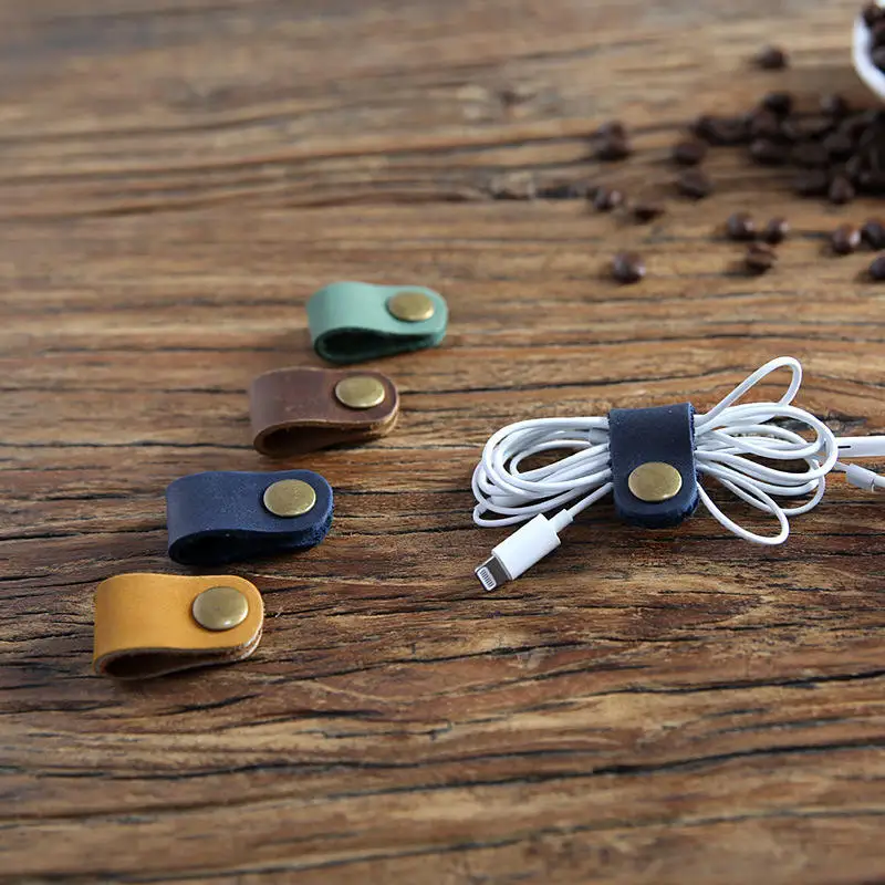 

Universal Line Storage Clip Leather Snap Button Winder Portable Earphone Data Cable Storage Buckle Cord Wire Finishing Organizer