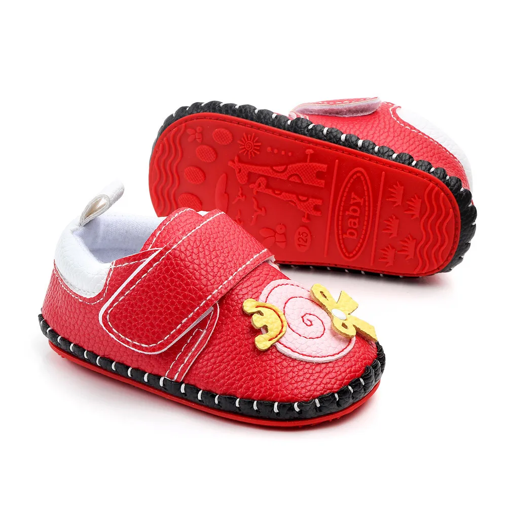 0-18M Baby Girl Cute Newborn Baby Boy Girl Crib Shoes Casual Shoes Faux Leather Infant Toddler Pre Walker Sneakers