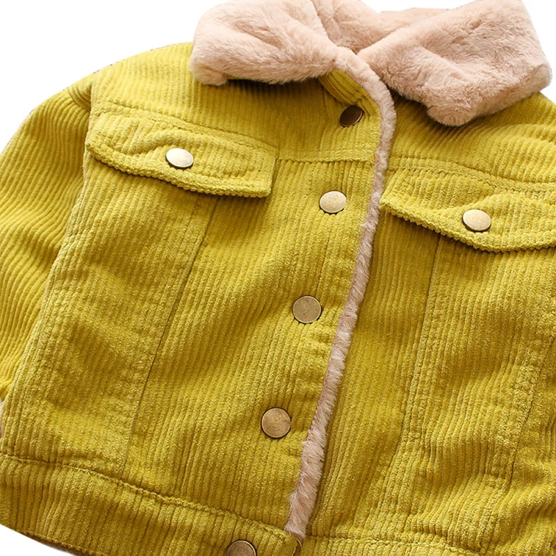 Теплое осенне-зимнее повседневное модное однотонное бархатное пальто с длинными рукавами для малышей Детская верхняя одежда