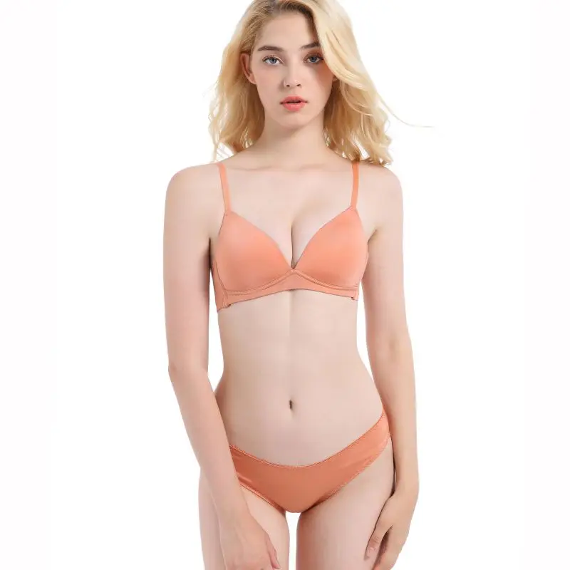 Seamless Smooth Deep V Bra Set For Women Wire Free 3/4 Cup Solid Color Bralette Sexy Panties Brief Set Intimate