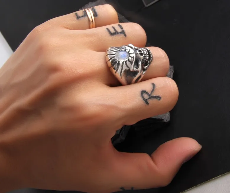 Moonstone Ring Personality Silver 925 Flame Ring