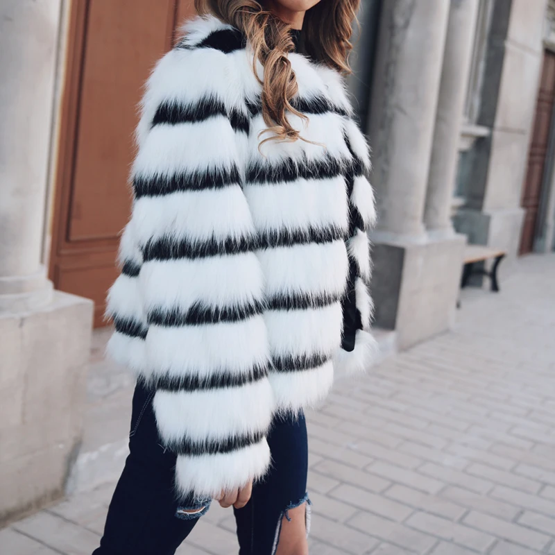 Модное пушистое пальто с мехом, Женское зимнее утепленное теплое пальто с длинным рукавом и круглым вырезом, тонкая верхняя одежда в полоску, куртка, большие размеры