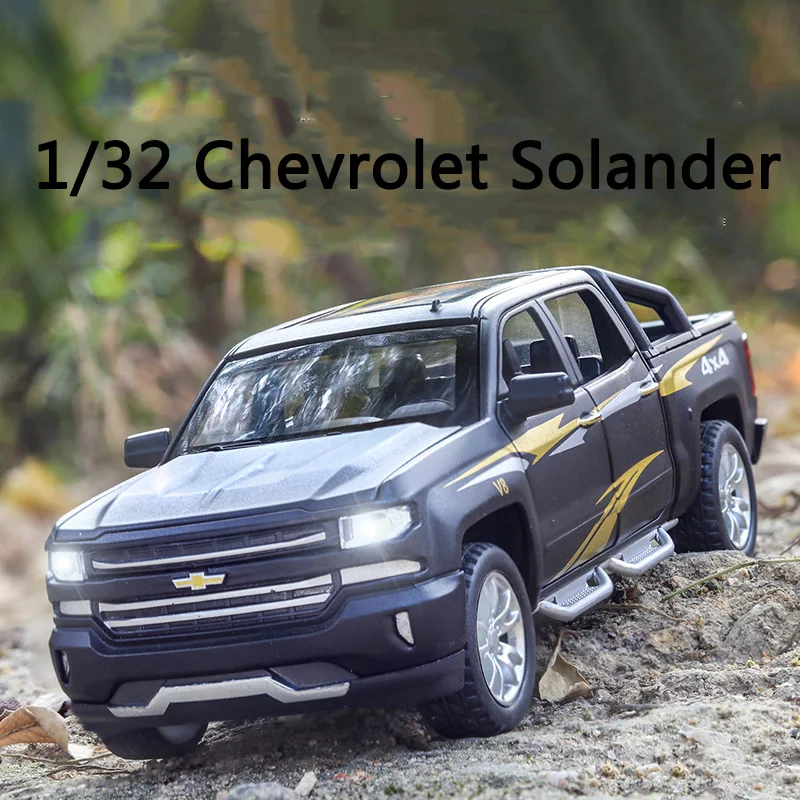 Литая под давлением модель автомобиля Chevrolet Solander грузовик 1:32 моделирование автомобилей из металлического сплава вытяните назад игрушки коллекция подарки для детей