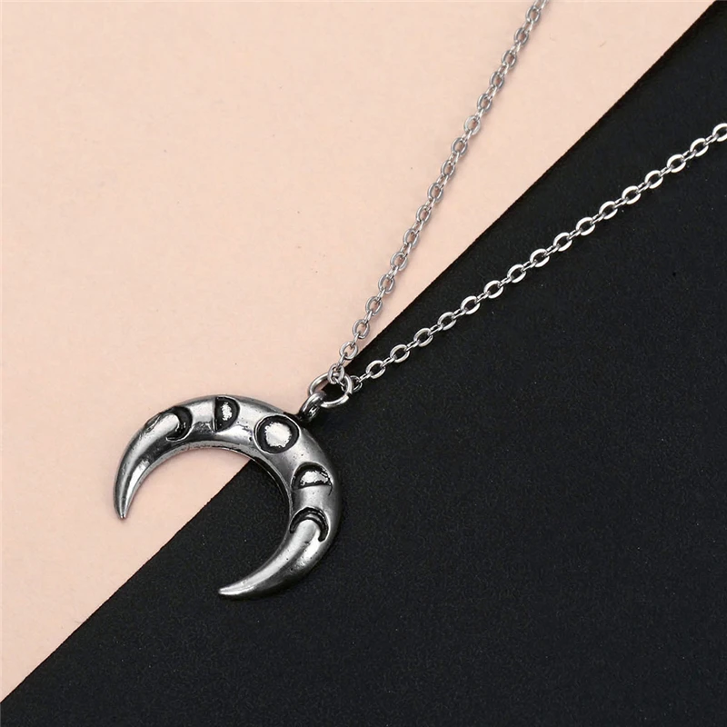 Antique Silver Crescent Moon Pendant 
