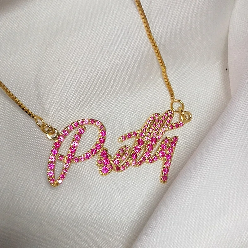 Позолоченный полностью розовый браслет с именем из циркония 18 карат