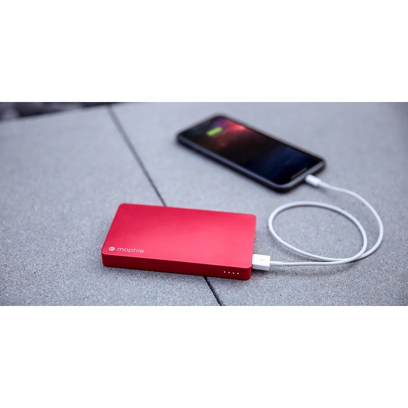 External Portable battery Mophie Powerstation. Port Lightning charging battery. Capacity 5000 mAh