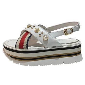

Platfrom Women Sandals Buckle Strap Female Flat Sandals Pearl Striped Female Shoes Crystal Round Toe Casual Beach Woman Sandals