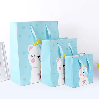 

Cute Cartoon Bear Carry Bag Paper Gift Packing Bags Birthday Gift Souvenir Carry Bag Birthday Party Fashion Party Gifts Bags