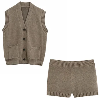 

2020 NEW Summer Women 2 pieces Set brown solid knitted V-Neck tops shorts Suit female fashion casual women clothes