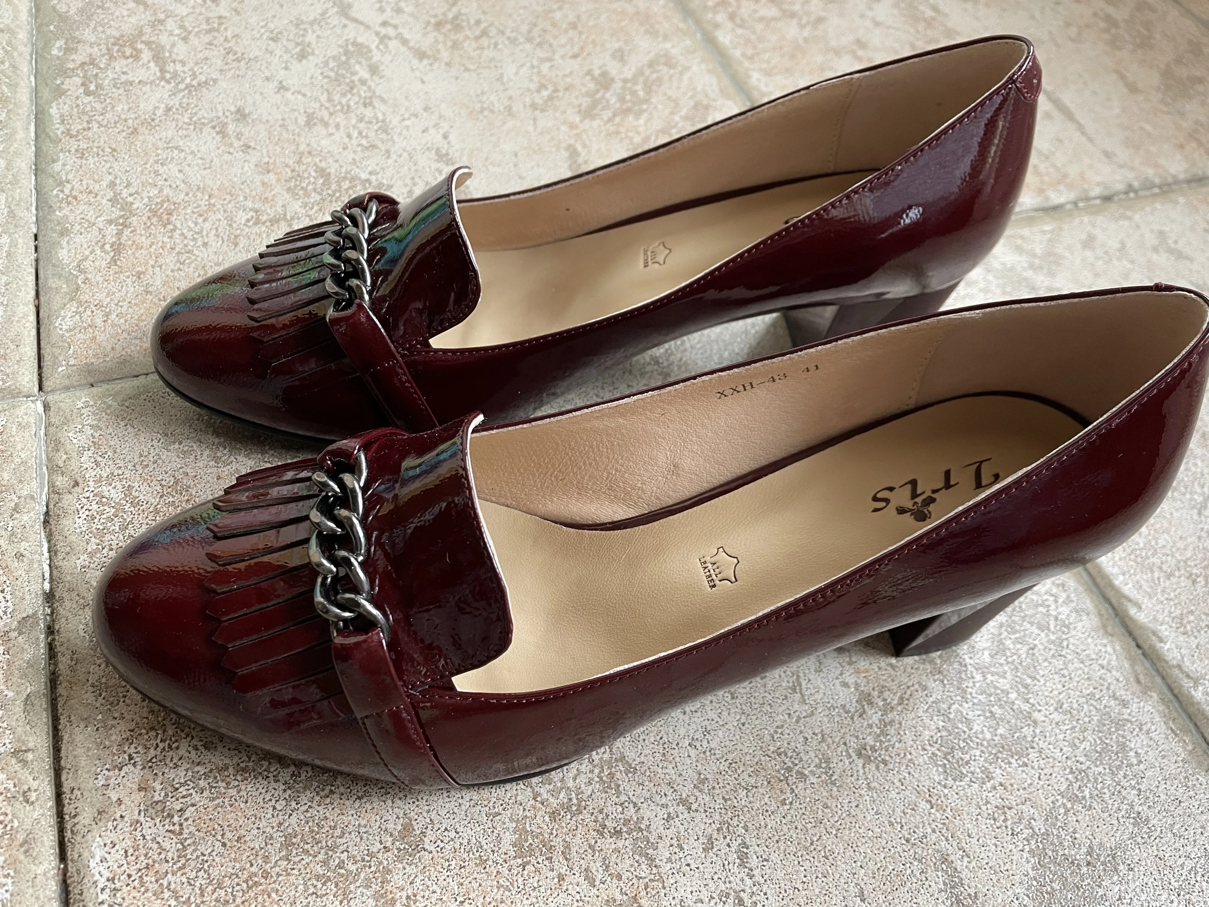 Туфли-лодочки женские кожаные высокий каблук элегантная офисная обувь с