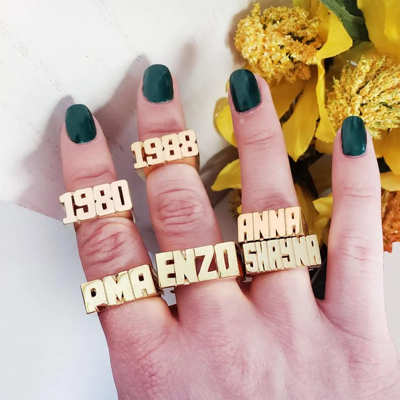 Personalized Hip Hop Name Ring Year 2020 Unisex Rose Gold Plated Custom Number Word Ring Lovely Fashion Gift For Men Women карандаш для губ eveline max intense colour тон 29 lovely rose прекрасная роза 1 9 гр