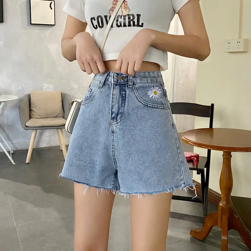 

ZOSOL Women's Simple Daisy Cut-Edge Slim-Fit Denim Shorts